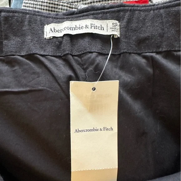 Abercrombie Black Midi skirt - Picture 2 of 2